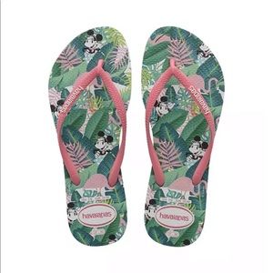 ⭐️NEW⭐️ Havaianas Slim Disney Flip Flops 🩴